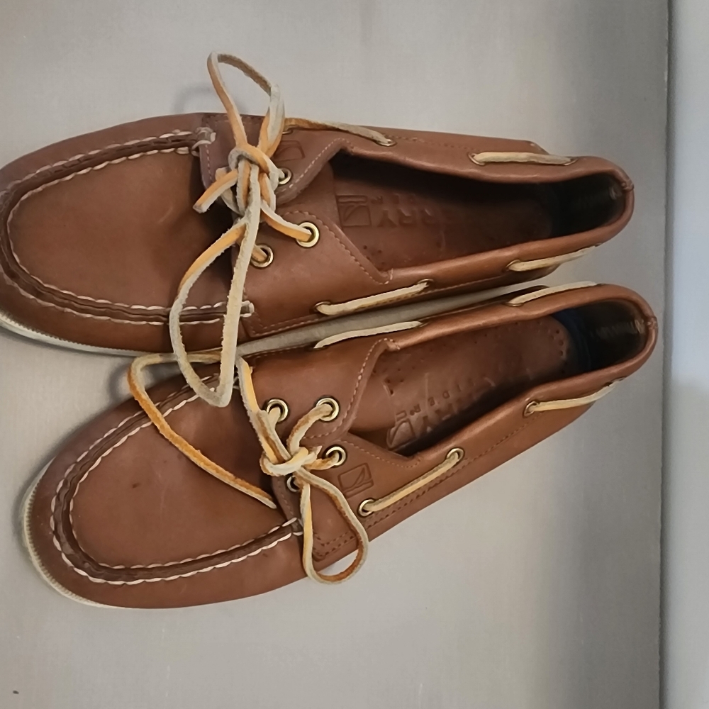 Sperry women's boat shoes